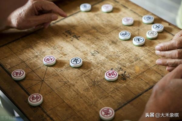 中国象棋谱第一辑馆藏书（探寻中国象棋的千古之谜，馆藏秘籍第一辑，你敢来挑战吗）.