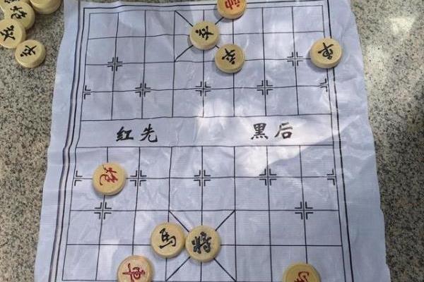 象棋大师挑战街头残局（象棋大师能否破解街头残局之谜）.