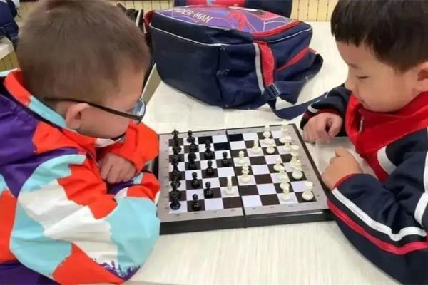 全国象棋特色学校（全国象棋特色学校，是否会成为未来棋坛的摇篮）.