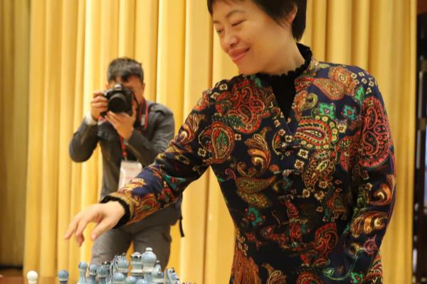 国际象棋大师谢军（谢军，国际象棋界的传奇大师）.