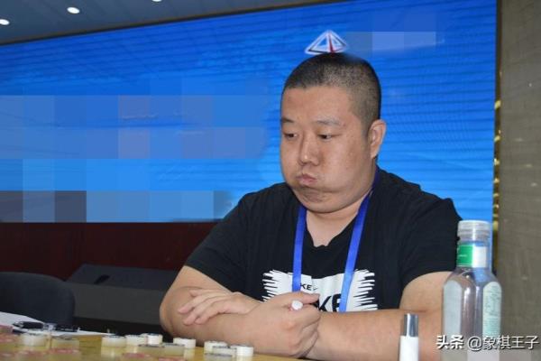 中国象棋在哪个平台玩 高手多（哪个平台汇聚了中国象棋顶尖高手）.