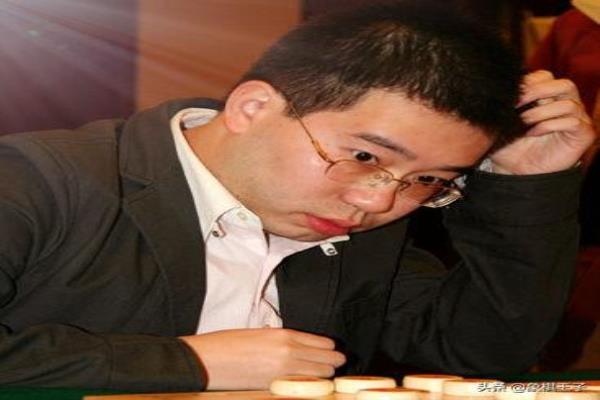 广东象棋特级大师有哪几人（探寻广东象棋特级大师的辉煌传奇，他们是谁）.