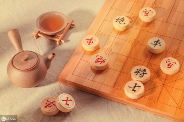 象棋教程入门篇（如何快速掌握象棋基本技巧与战术）.