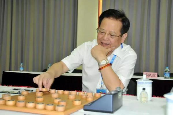 新中国象棋特级大师什么水平（新中国象棋特级大师能否再创辉煌）.