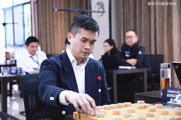 东萍象棋大师对局（谁将成为东萍象棋大师的劲敌）.