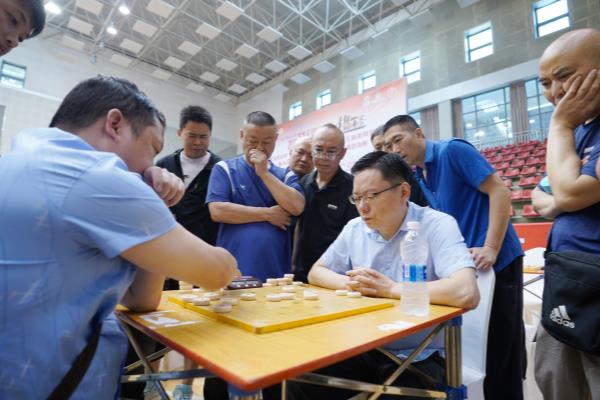 绵阳安州举办首届个人象棋赛（绵阳安州首届个人象棋赛，谁将成为棋王）.