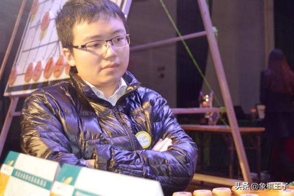 中国象棋大师走法（揭秘中国象棋大师的独特战略思维，如何一步步走向胜利）.