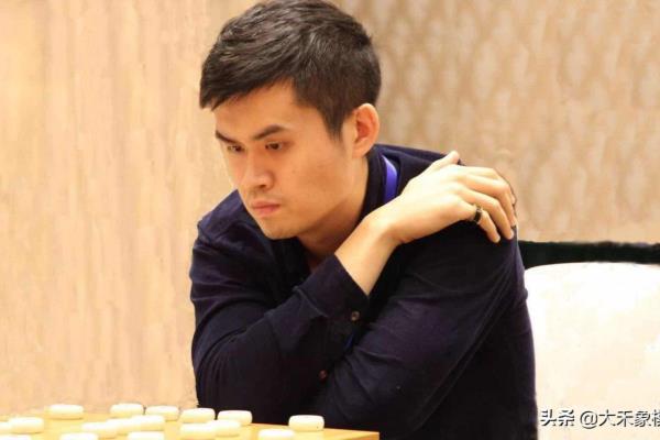 中国象棋特级王天一（中国象棋特级大师王天一，如何成为棋坛传奇）.