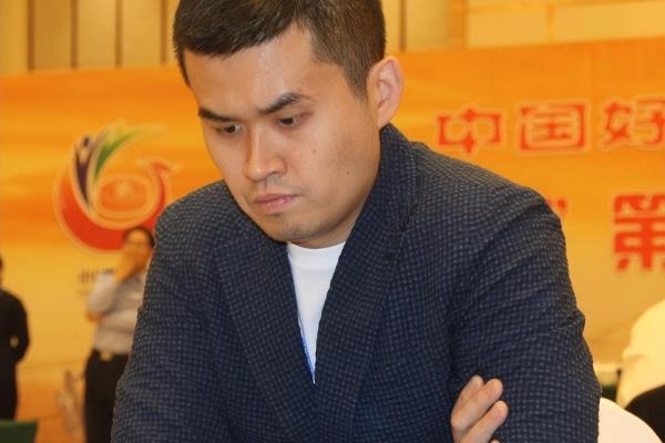 特级大师象棋比赛直播在哪看（谁将问鼎特级大师象棋冠军宝座）.