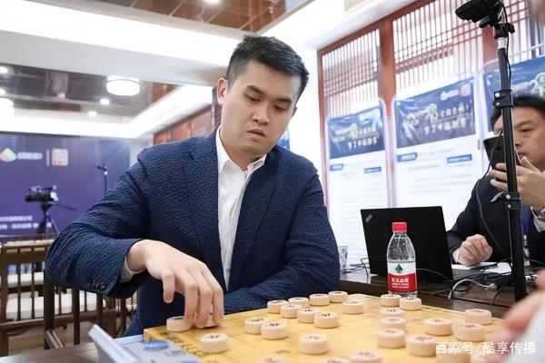 天天象棋业9之后是什么（探秘高手对决的新境界，业9 之后的棋局会是什么样子）.