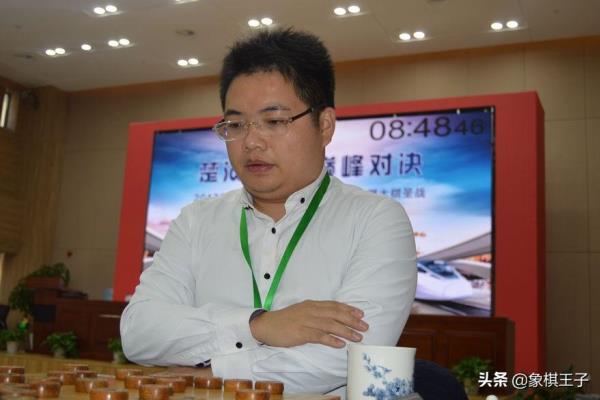 中国象棋飞刀局棋谱（揭秘飞刀局如何扭转战局，一招制胜）.