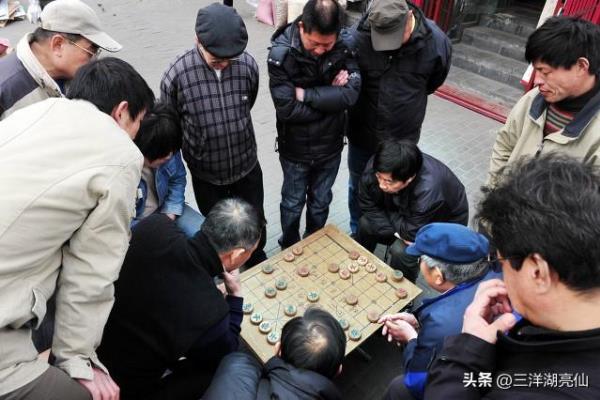 古代象棋和围棋哪个更受欢迎.