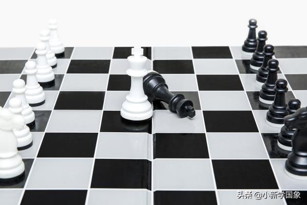 国际象棋王后怎么走法